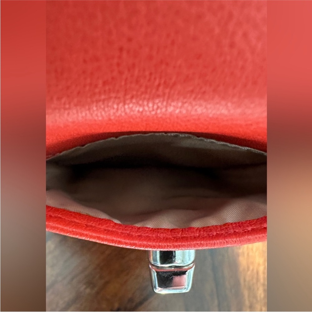 Coach Rare Vintage Campbell Red‎ Leather Universal Turn-Lock F50070 - Picture 10 of 15